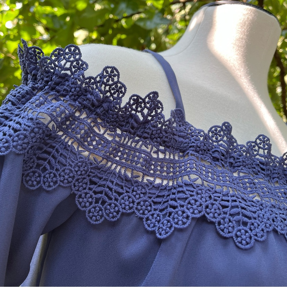 Cold Shoulder Blouse - Picture 2 of 5
